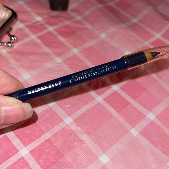 🎈SALE🎈🎀#15.MAKEUP BUNDLE🎀 - Picture 10 of 10